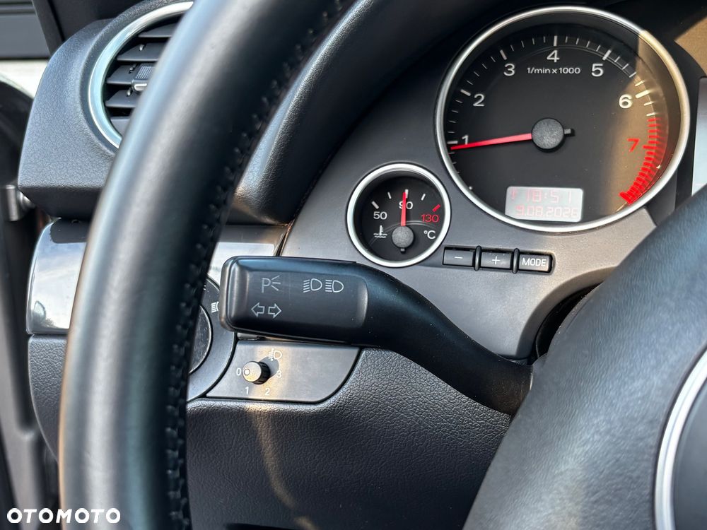 Audi A4 Cabrio 1.8 T - 16