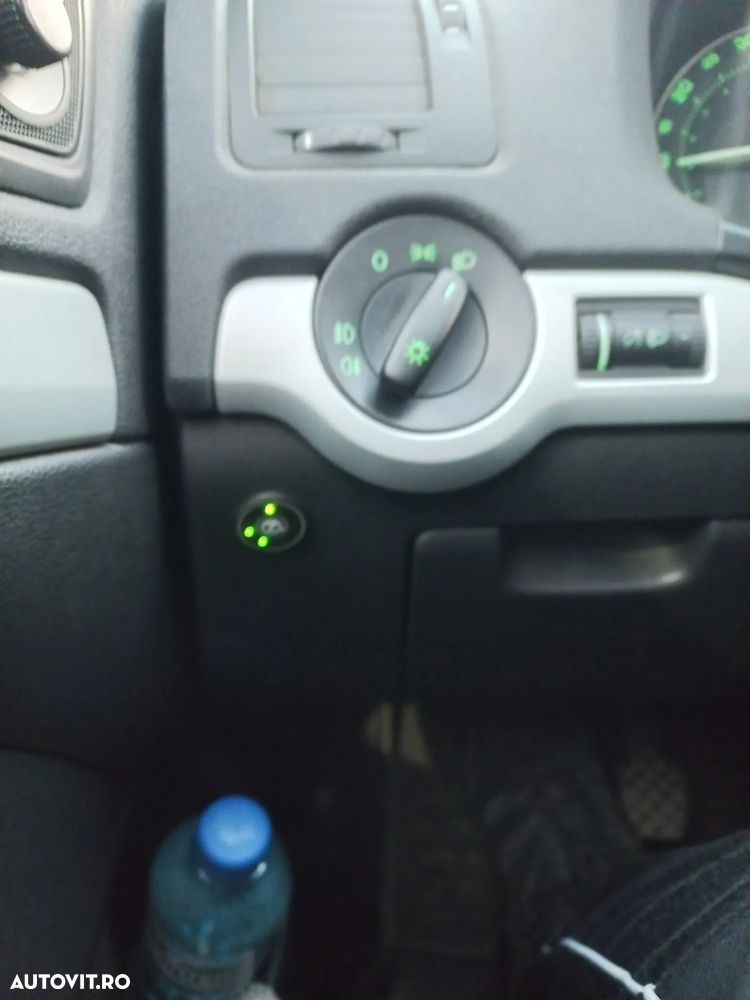 Skoda Octavia - 12