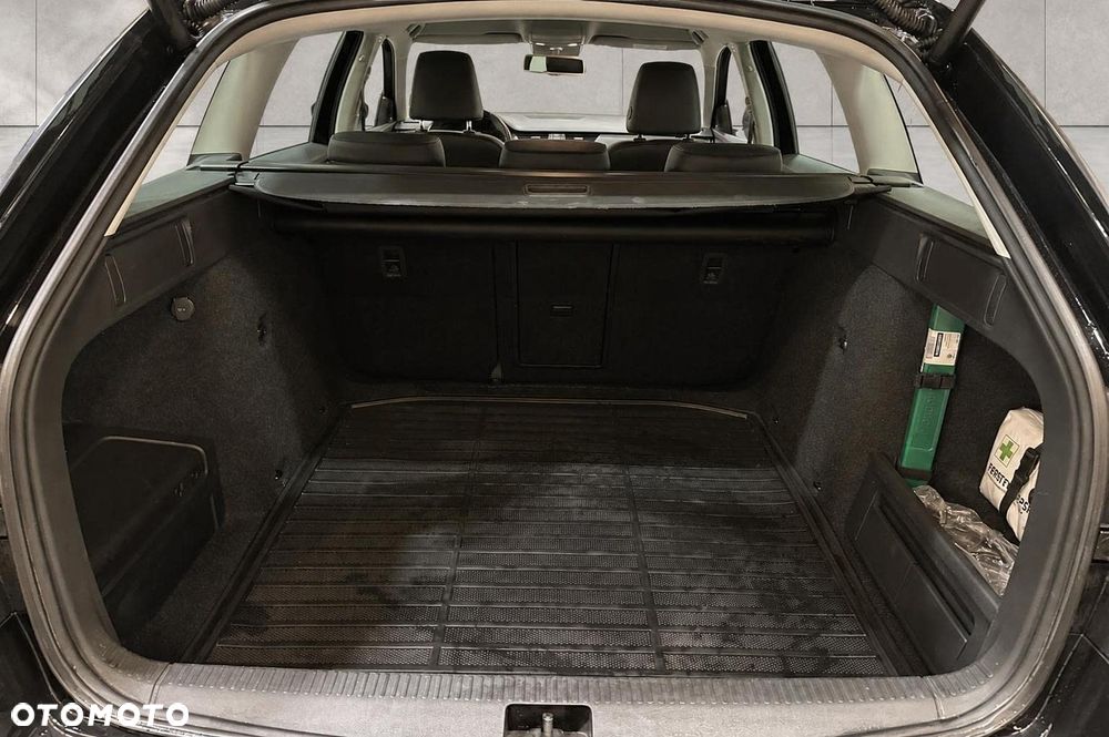 Skoda Octavia 1.8 TSI (Green tec) 4x4 DSG Style - 16