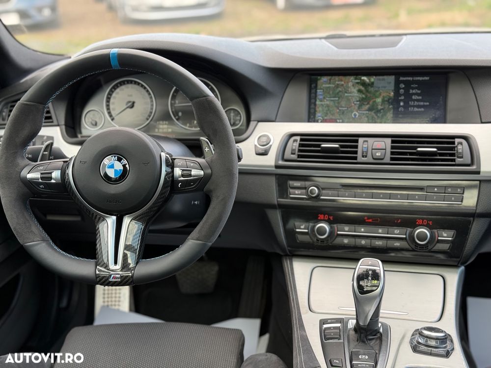BMW Seria 5 520d Sport-Aut. - 11