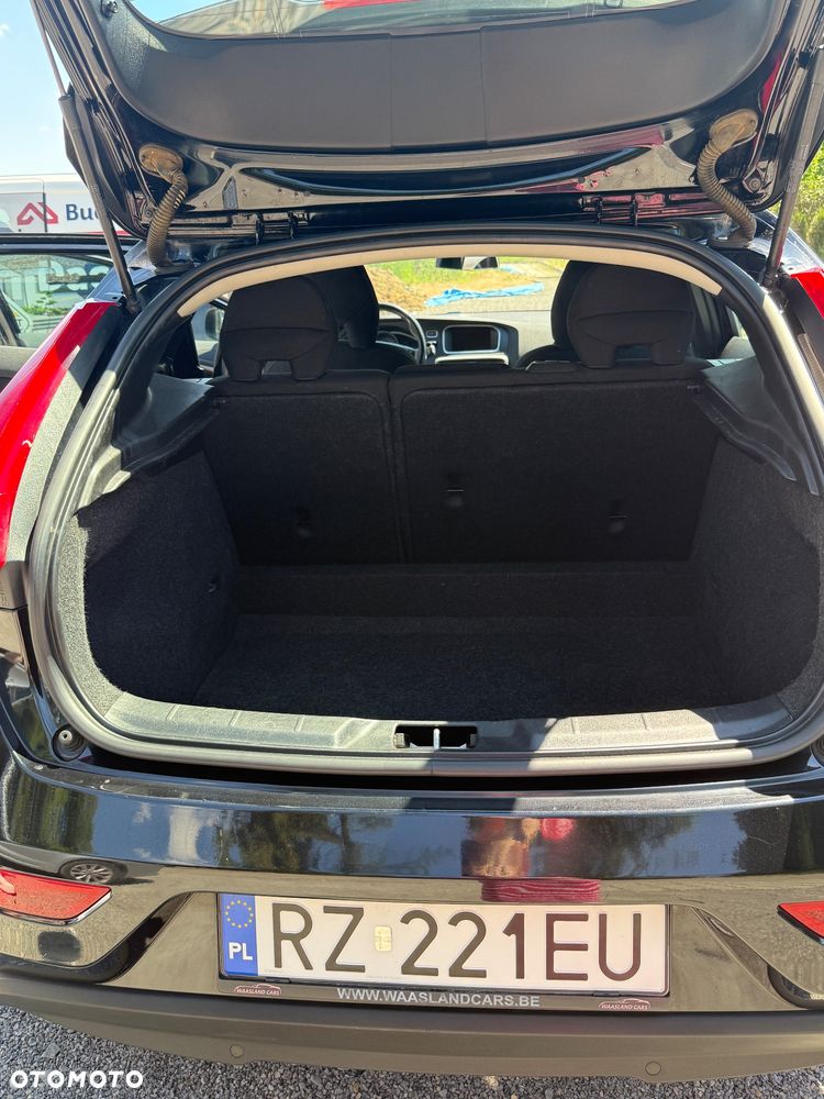 Volvo V40 D2 - 7