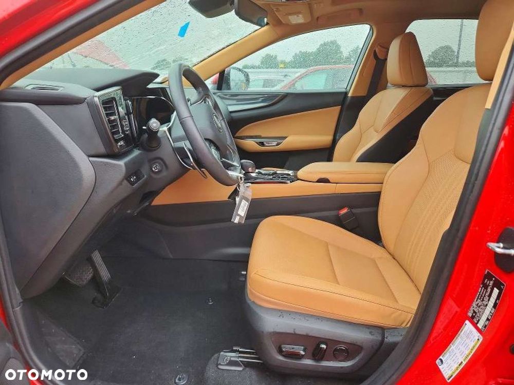 Lexus NX - 8