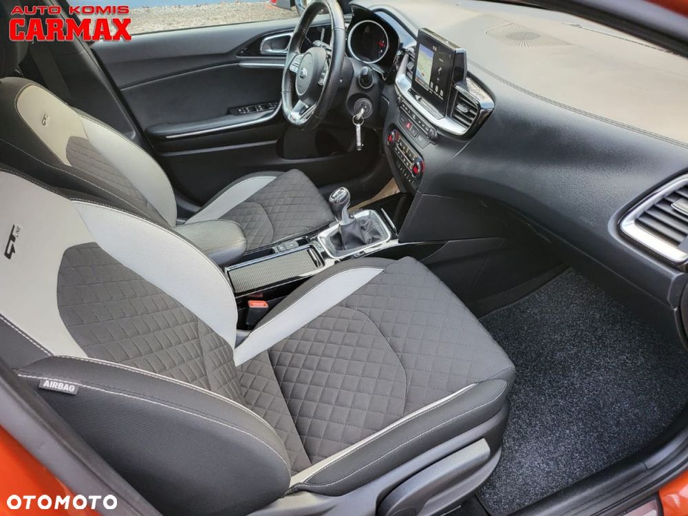 Kia ProCeed 1.6 CRDi SCR GT LINE - 33