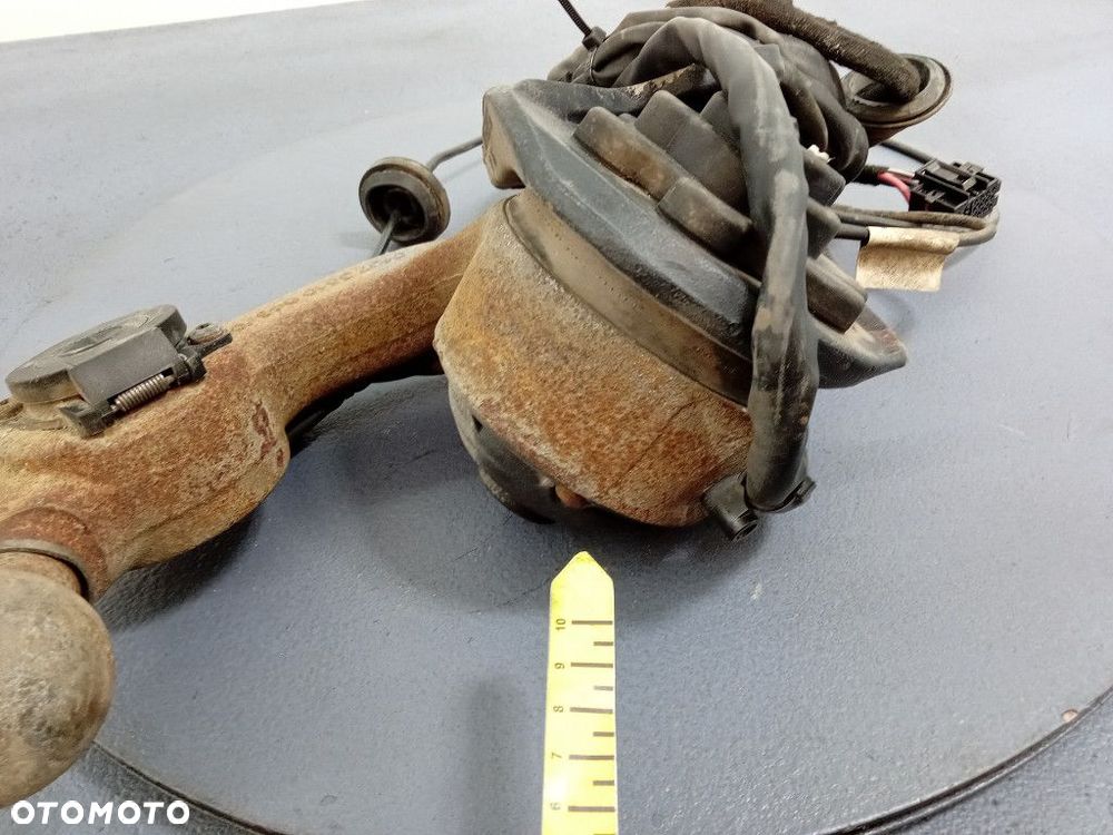 E KLASA W212 ZACZEP KULA HAKA 01073510046 - 9