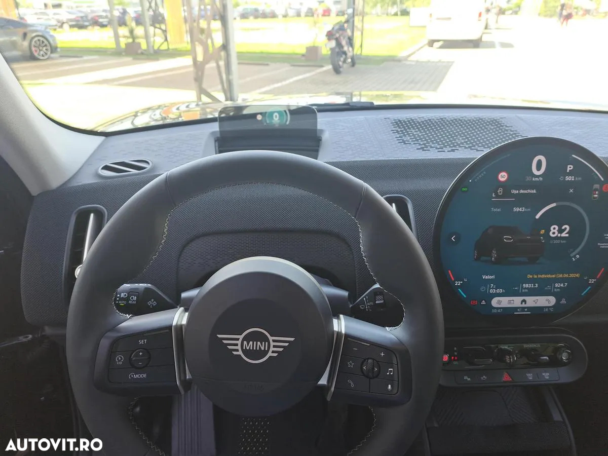 Mini Countryman C MHEV - 11