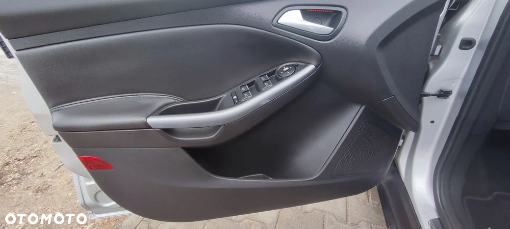 Ford Focus 1.6 TDCi DPF Start-Stopp-System Titanium - 15