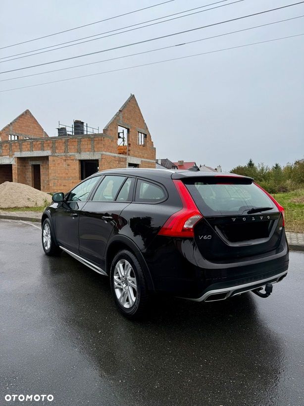 Volvo V60 Cross Country D3 Geartronic Momentum - 6