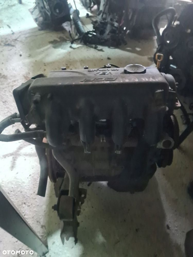hyundai accent kucyk i lift 98-99 silnik goły słupek 1.3 i 12v g4eh - 1