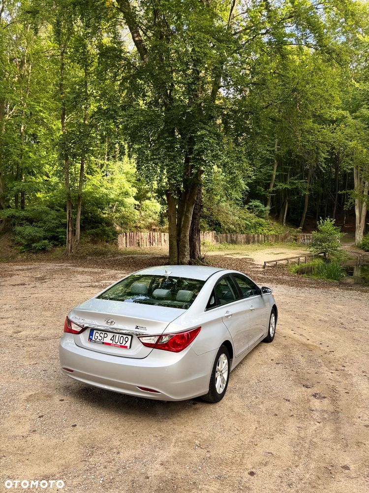 Hyundai Sonata 2.4 SE - 6