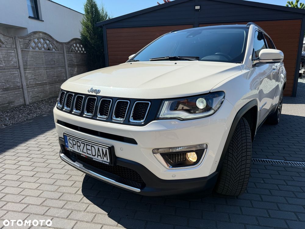 Jeep Compass - 11