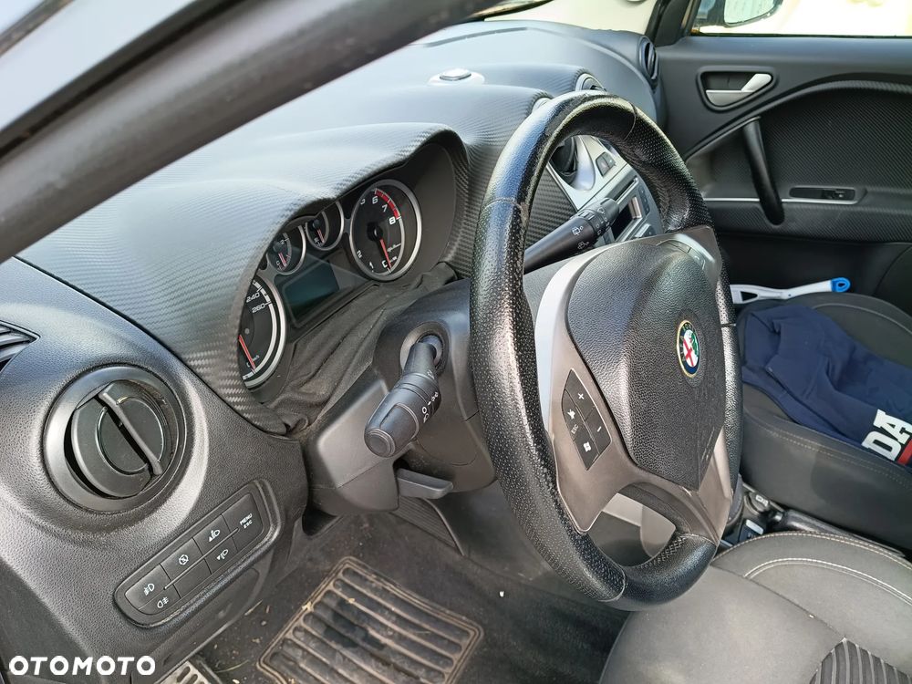 Alfa Romeo Mito - 28