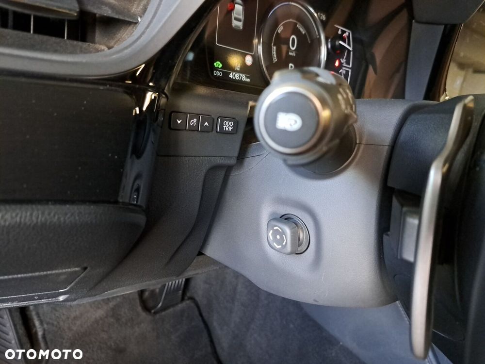 Lexus ES 300h Business Edition - 34