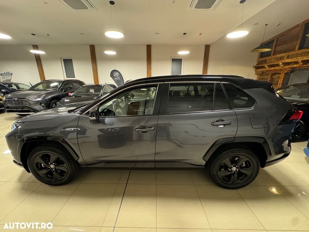 Toyota RAV4 2.5 4x4 Team Deutschland - 6