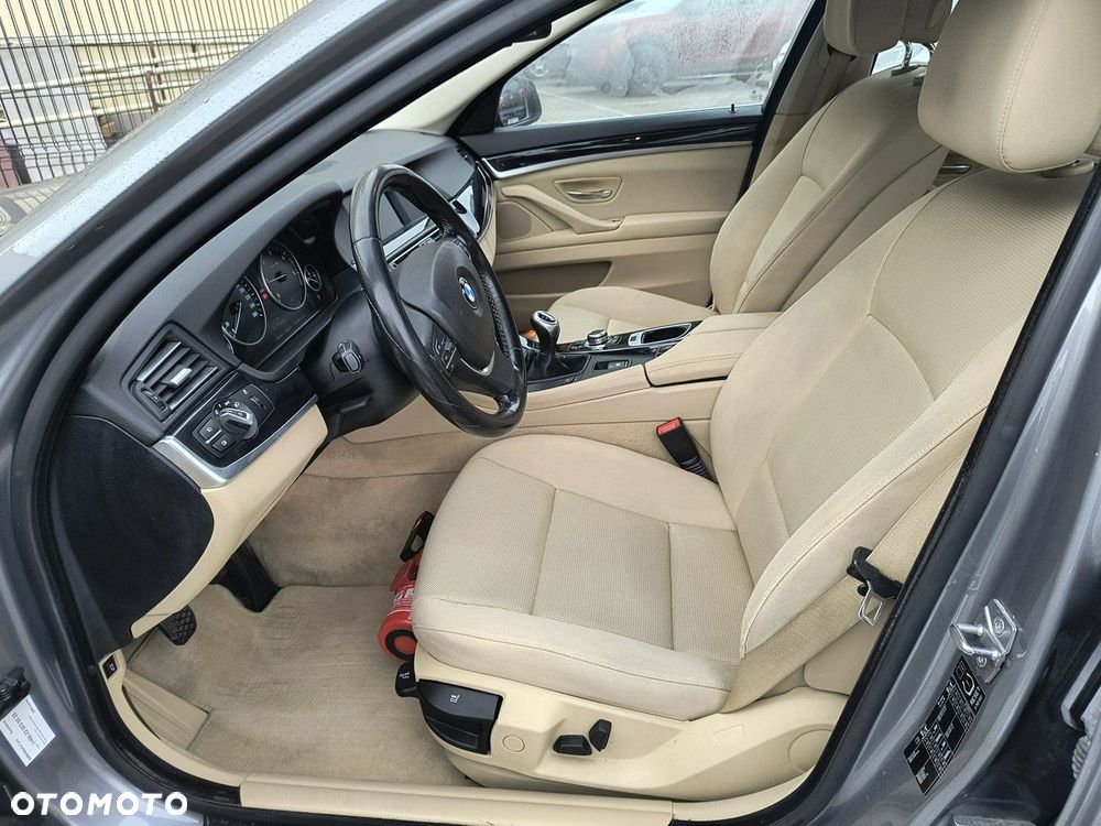 BMW Seria 5 520d - 9