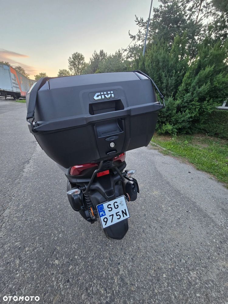 Yamaha Tricity - 14