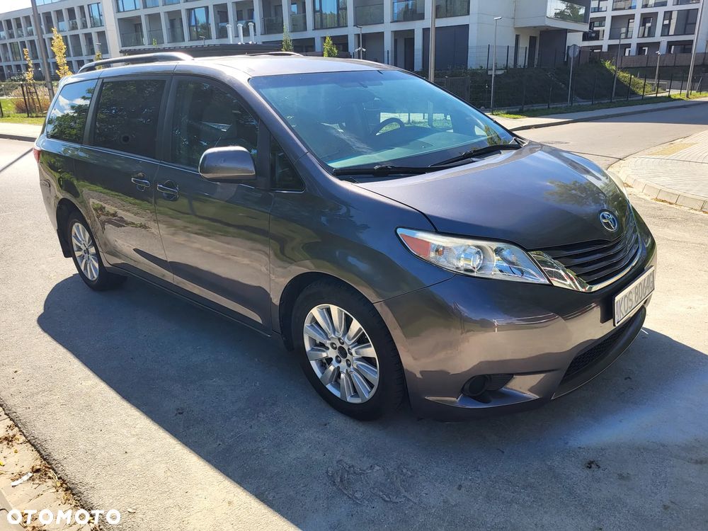 Toyota Sienna 3.5 V6 LE AWD - 20