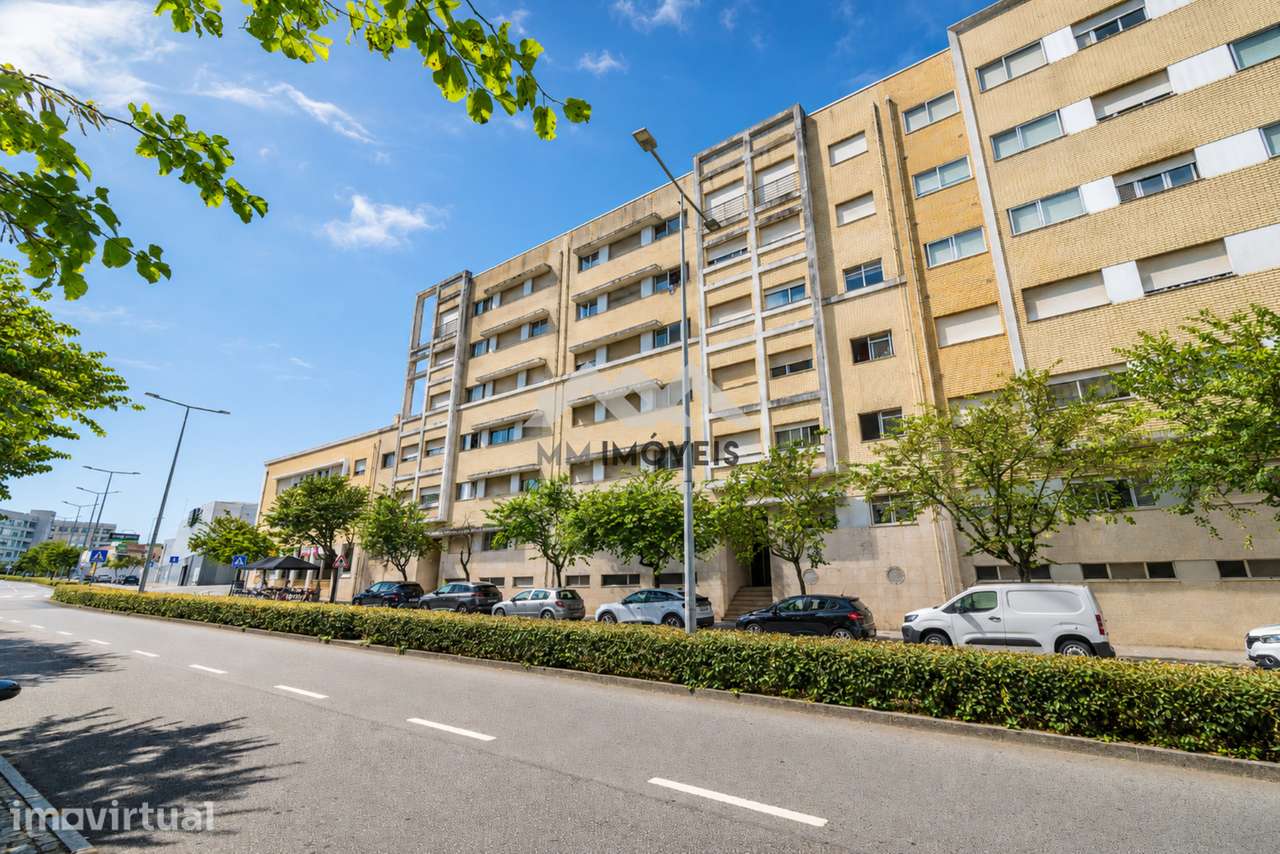 Apartamento T2 | Terraço | Suíte | Garagem - Grande imagem: 4/31
