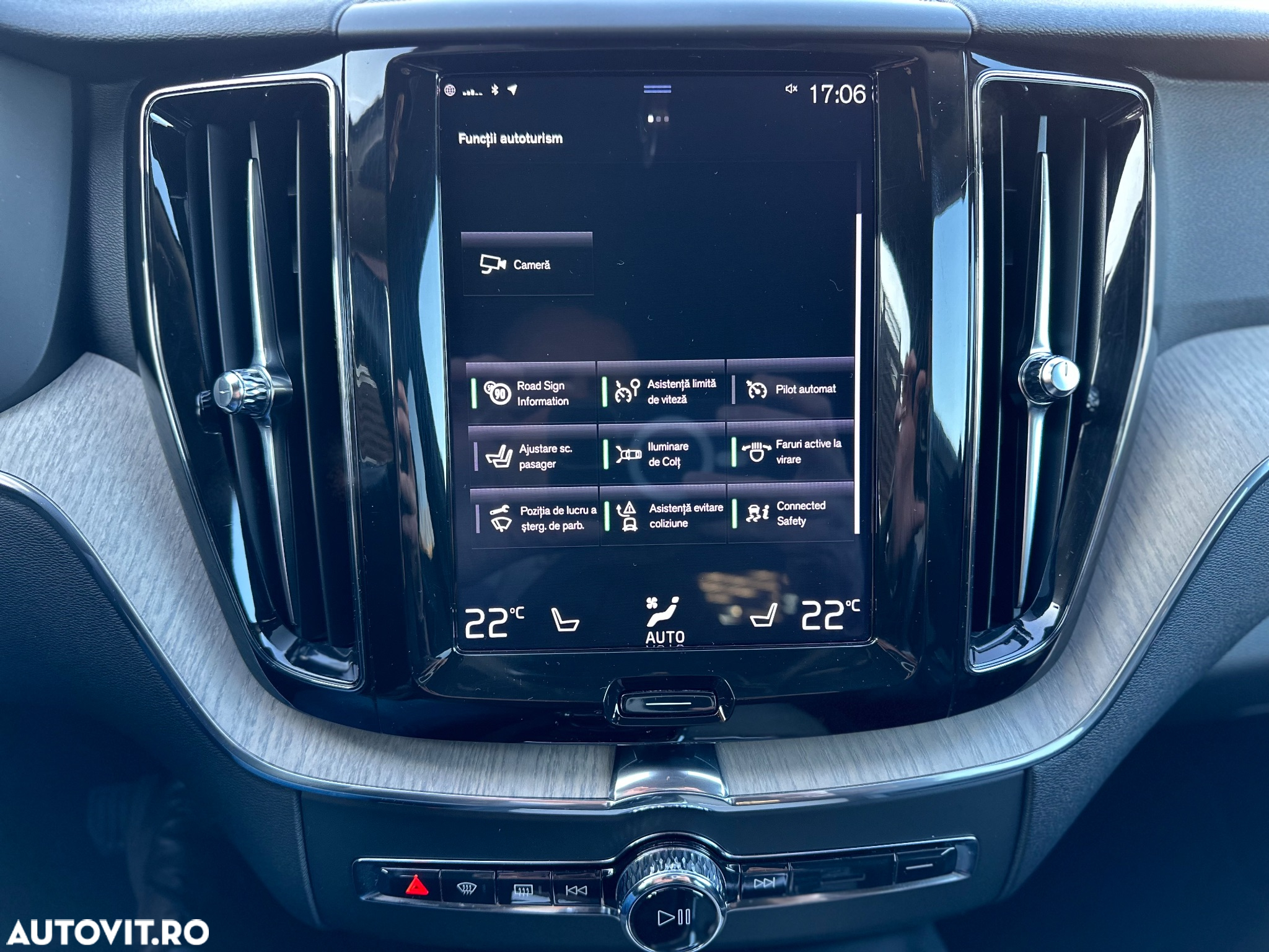 Volvo XC 60 D5 AWD Inscription - 17