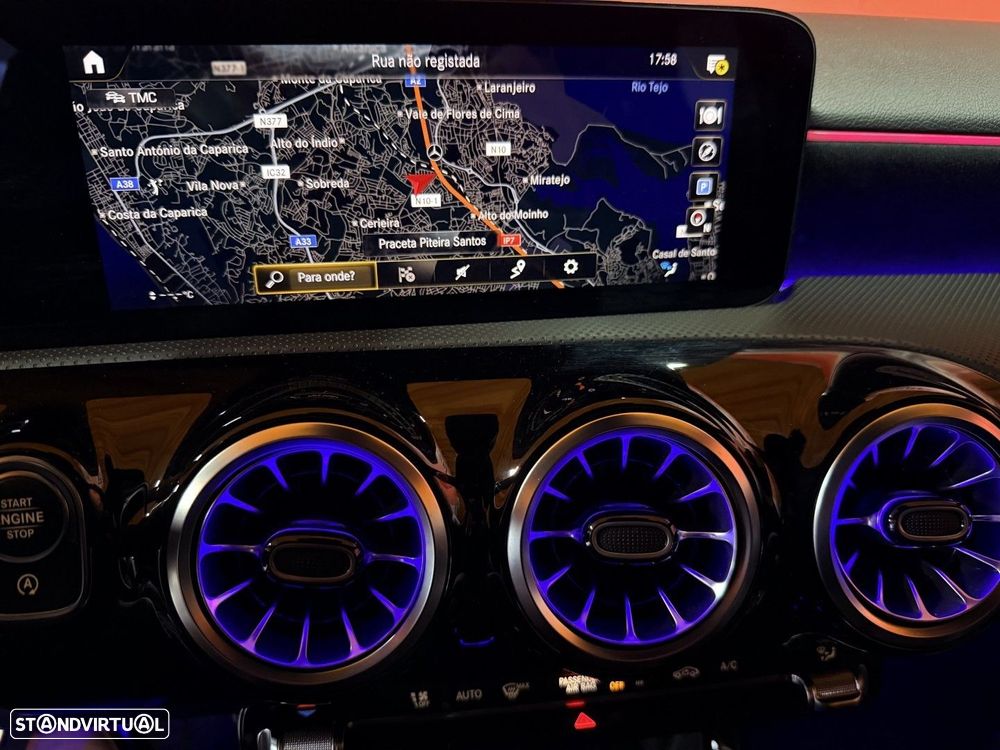 Mercedes-Benz A 180 AMG Line - 11