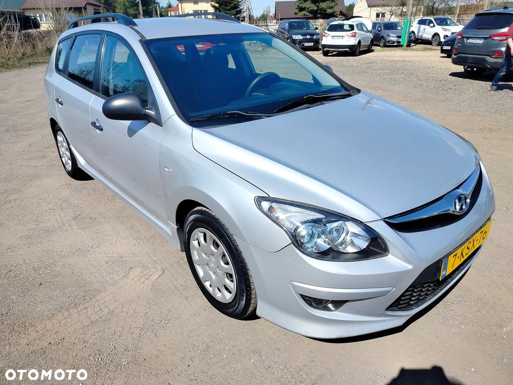 Hyundai i30 i30cw 1.4 blue Comfort - 2