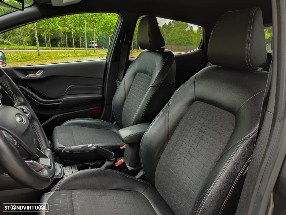Ford Fiesta 1.0 EcoBoost Active X - 23