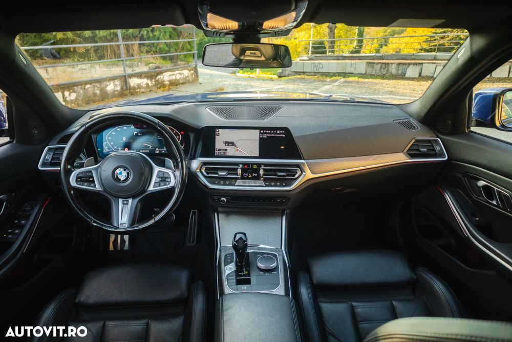 BMW Seria 3 330d xDrive AT MHEV - 34