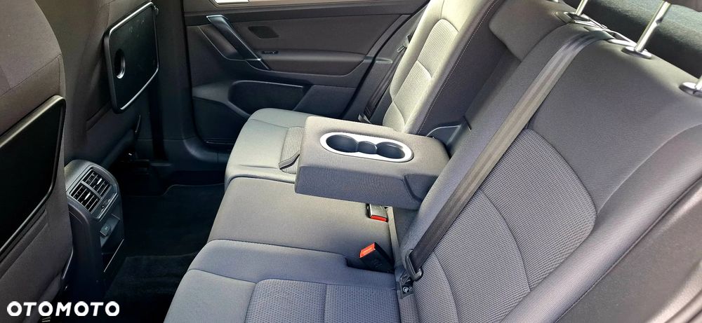 Volkswagen Golf 2.0 BlueTDI Comfortline - 29