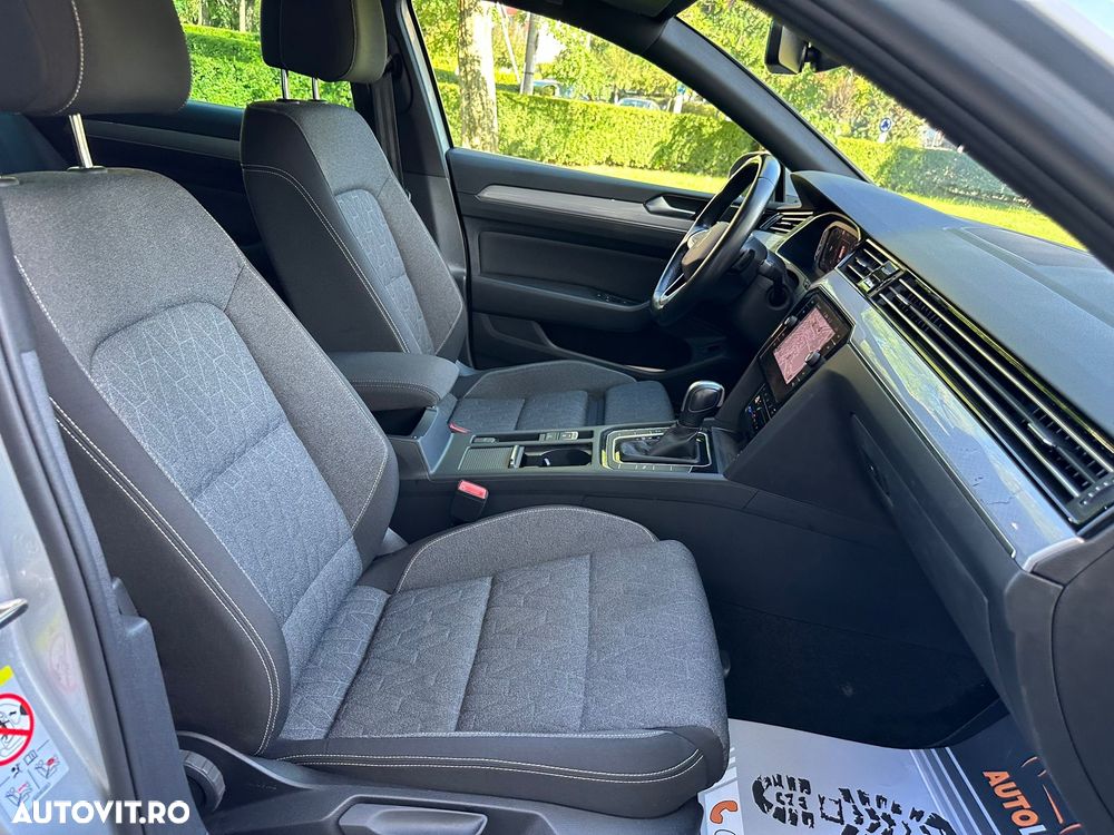 Volkswagen Passat 2.0 TDI DSG Highline - 13