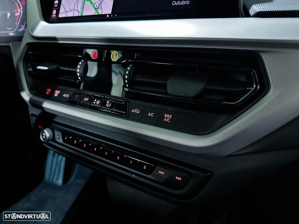 BMW 116 i Aut. Sport Line - 25