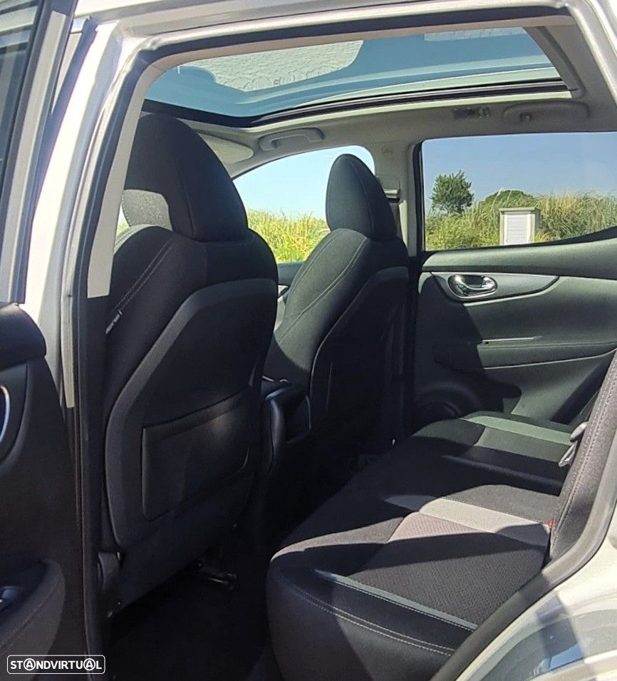 Nissan Qashqai 1.2 DIG-T N-Connecta 18 Xtronic - 10
