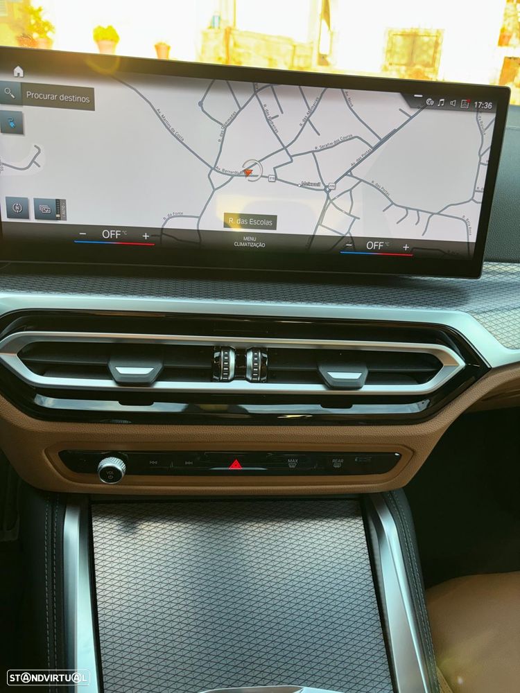 BMW i4 eDrive40 Desportiva M - 16