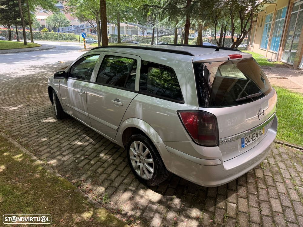 Opel Astra 1.3 CDTI Elegance - 2