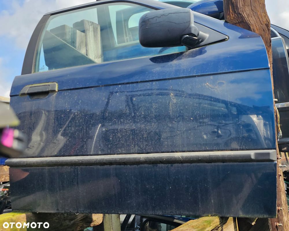 Drzwi przednie przód prawe Bmw E36 - 1