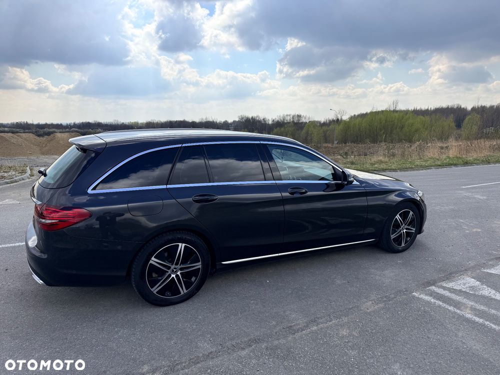 Mercedes-Benz Klasa C 220 d 4Matic 9G-TRONIC Avantgarde - 10