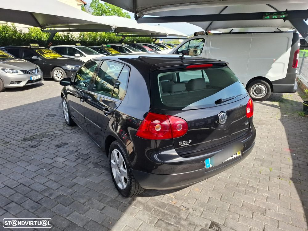 VW Golf 1.9 TDi 6V Confortline - 10