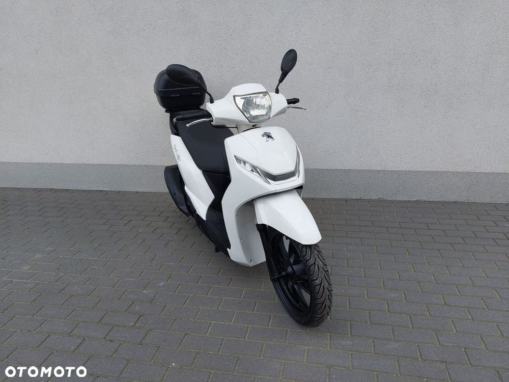 Peugeot Satelis - 7