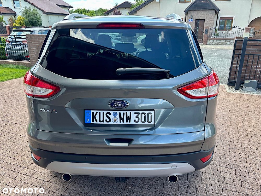Ford Kuga 2.0 TDCi 4x4 Titanium - 12