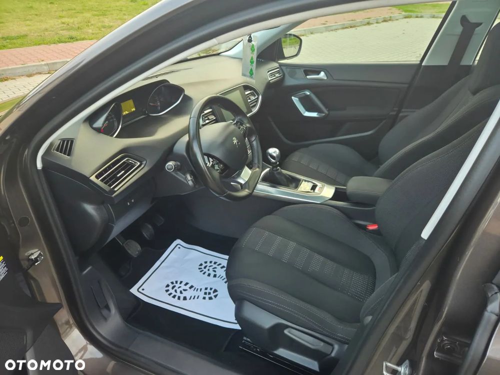Peugeot 308 1.6 e-HDi Access S&S - 13