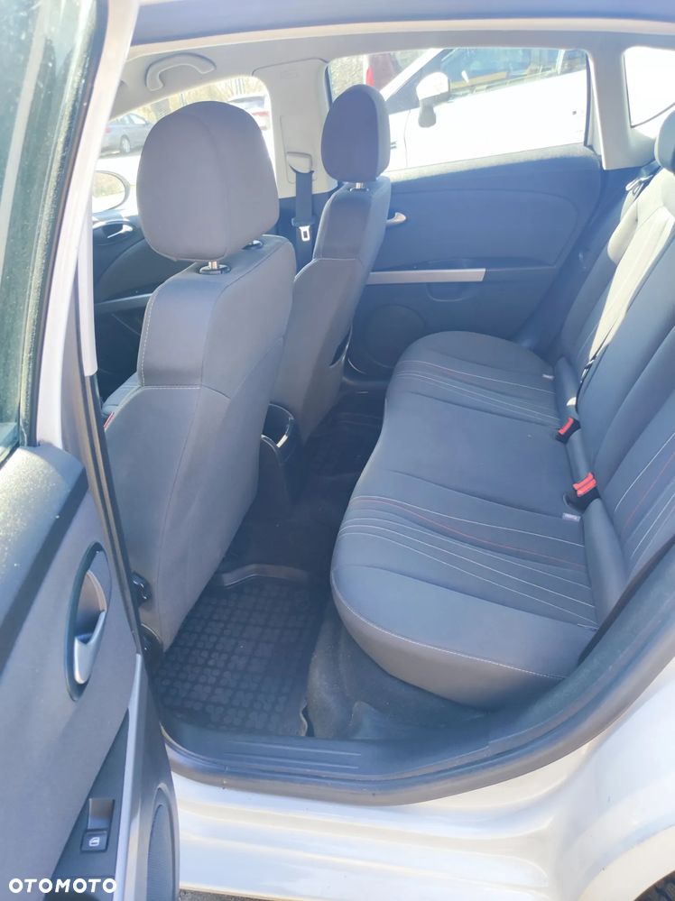 Seat Leon 1.6 TDI Style - 2