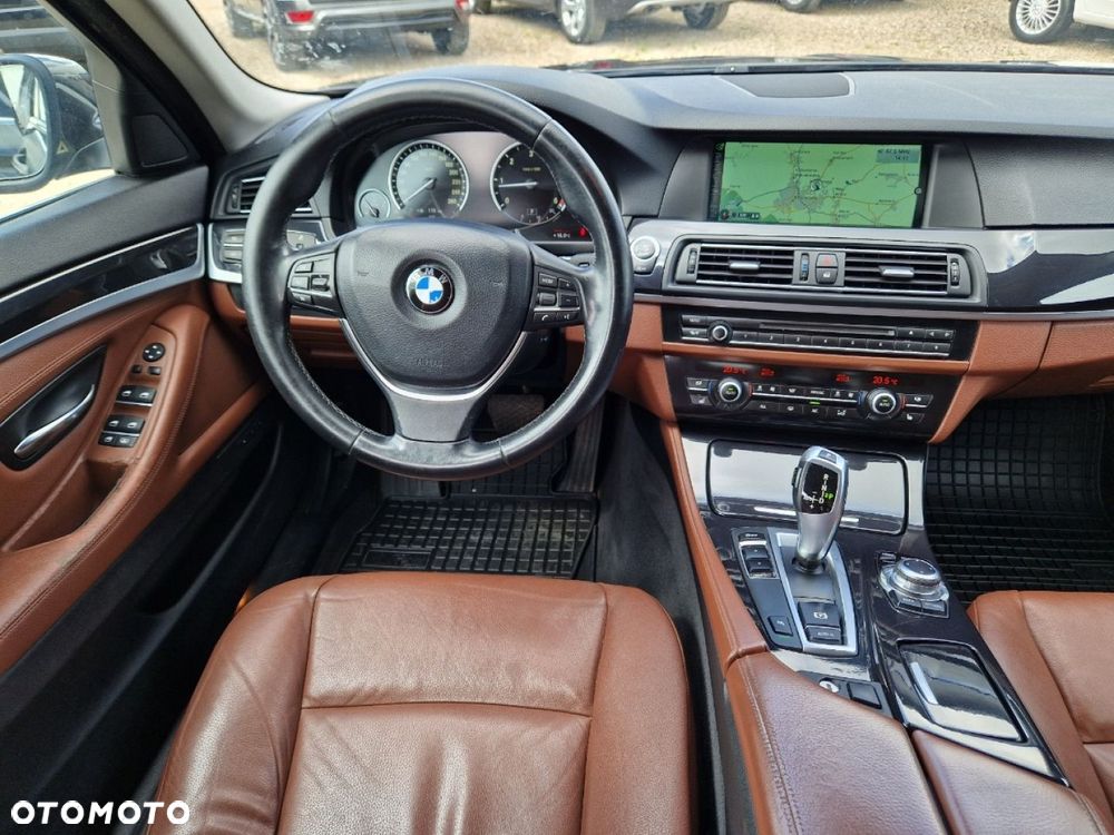 BMW Seria 5 520d Luxury Line - 21