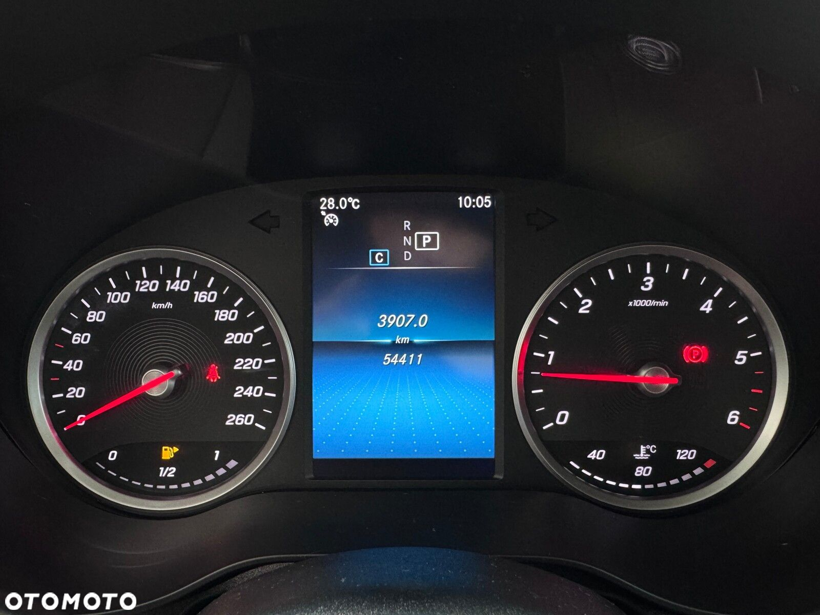Mercedes-Benz GLC 200 d 4-Matic Business Edition - 16