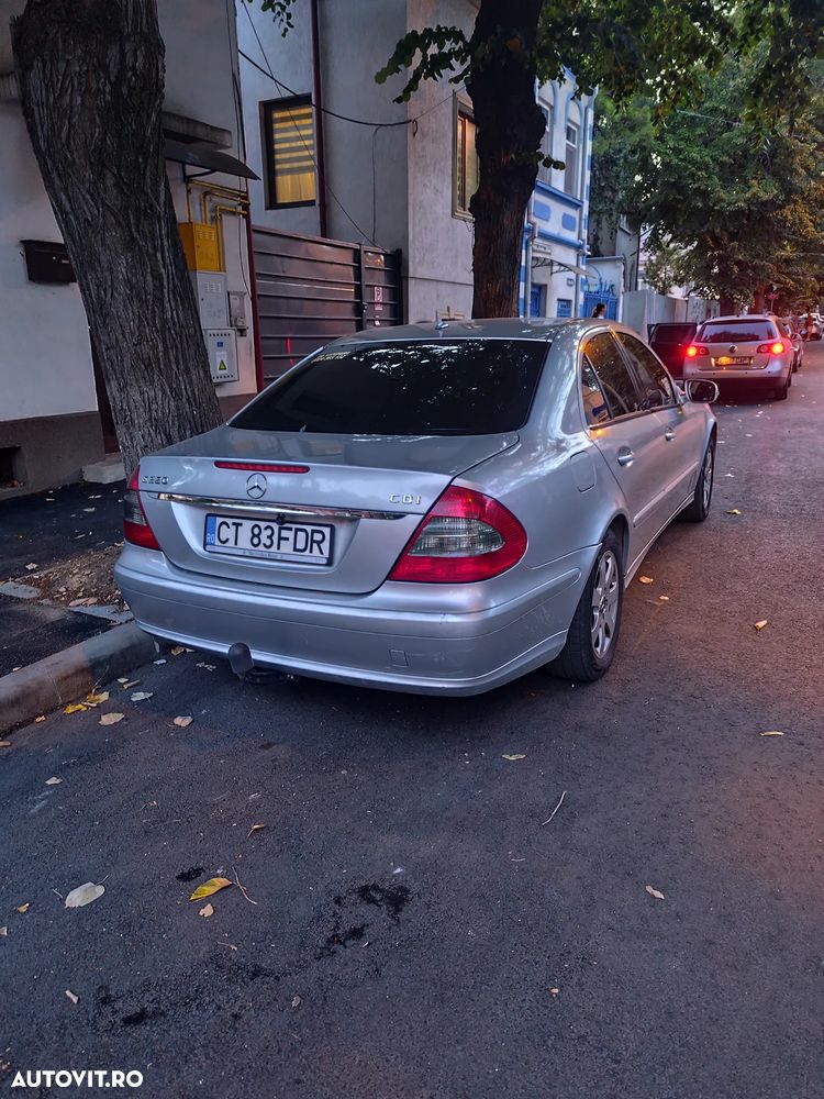 Mercedes-Benz E - 6