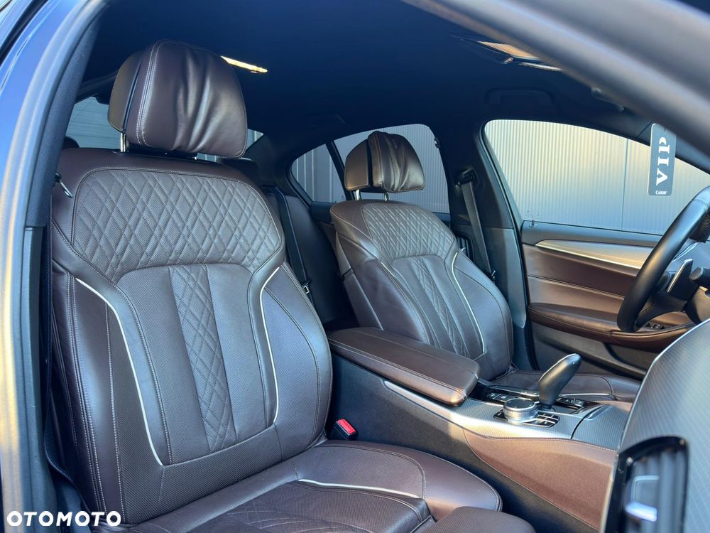 BMW Seria 5 540d xDrive M Sport sport - 10