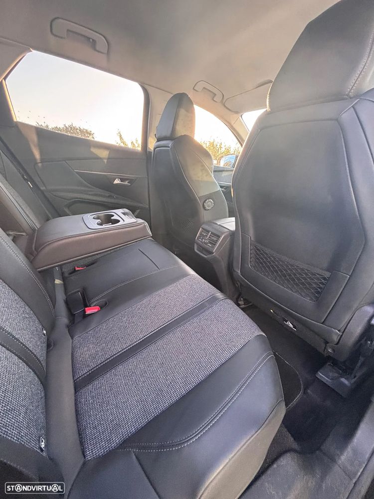 Peugeot 3008 1.6 Hybrid Allure Pack e-EAT8 - 15