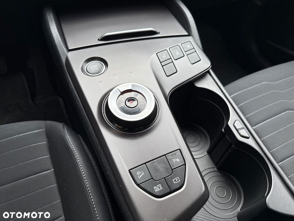 Kia Sportage 1.6 T-GDI HEV L 2WD - 18