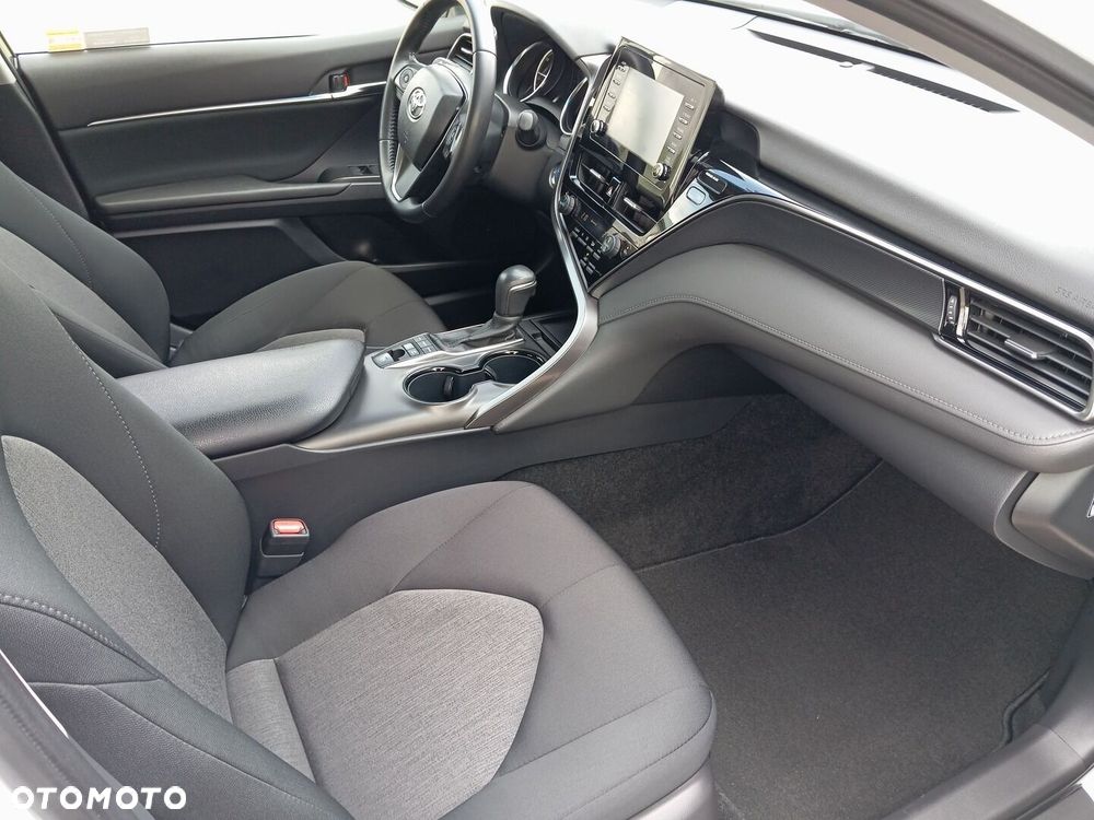 Toyota Camry 2.5 Hybrid Comfort CVT - 7