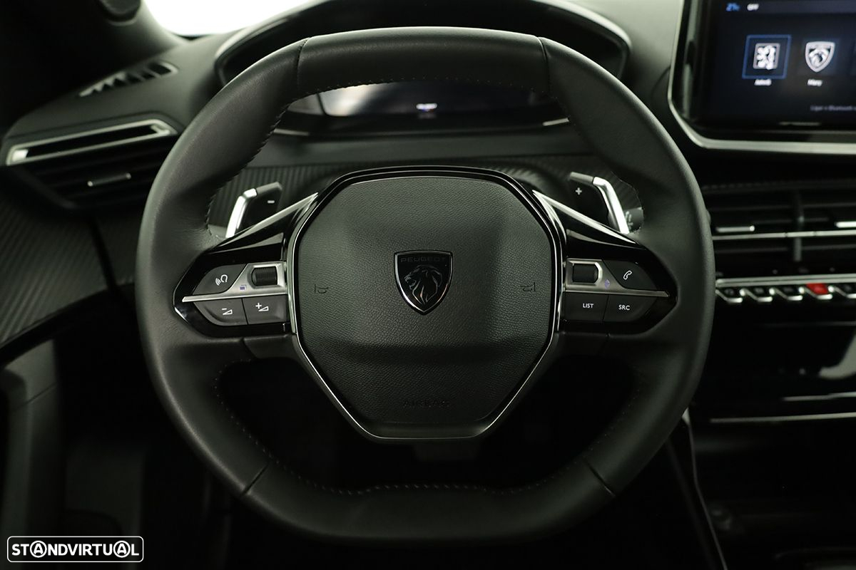 Peugeot 2008 1.2 PureTech Allure EAT8 - 16