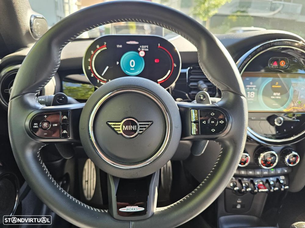 MINI Cabrio John Cooper Works Plus Auto Desportiva - 19