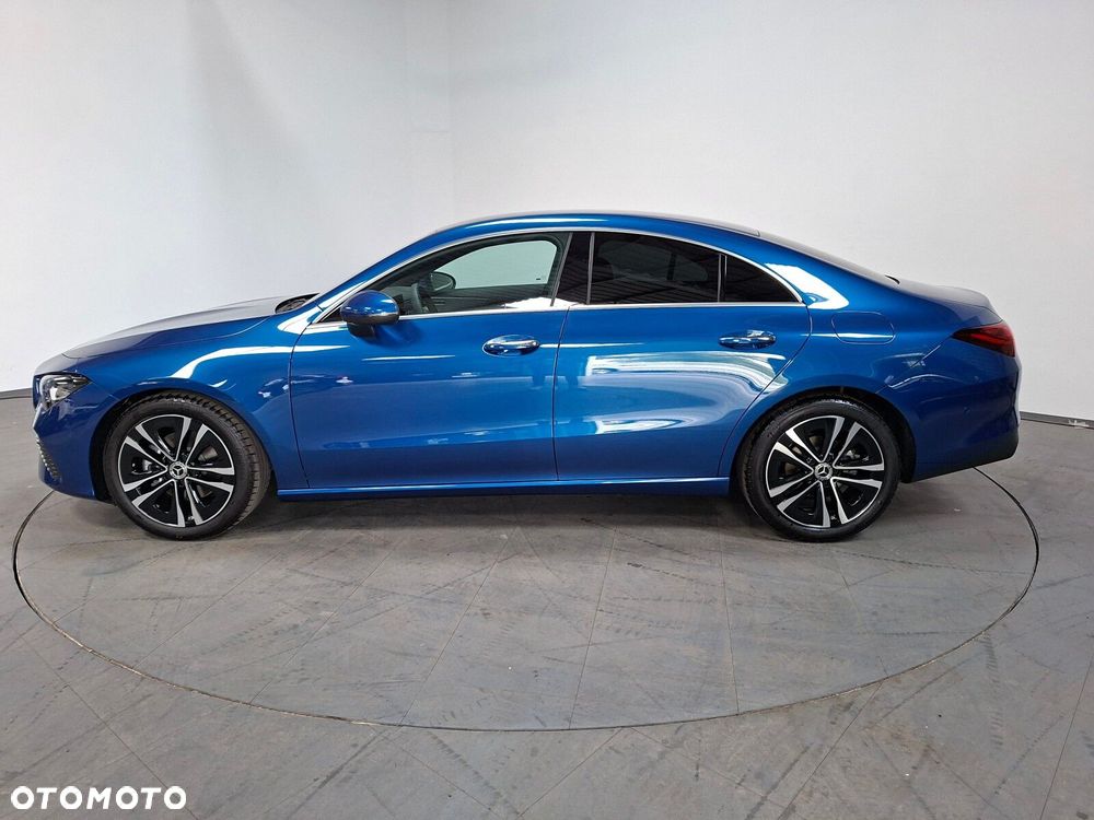 Mercedes-Benz CLA - 10