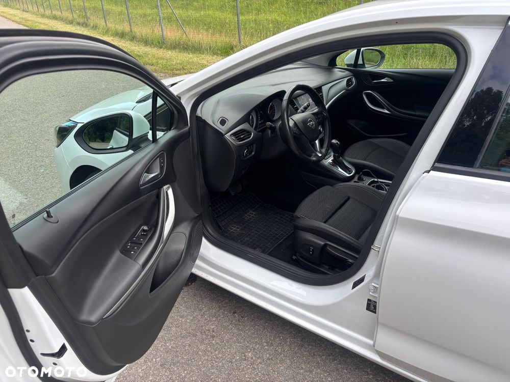 Opel Astra 1.4 T Ultimate S&S - 19